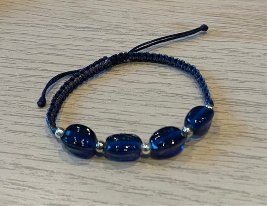 Handmade bracelet with glass beads